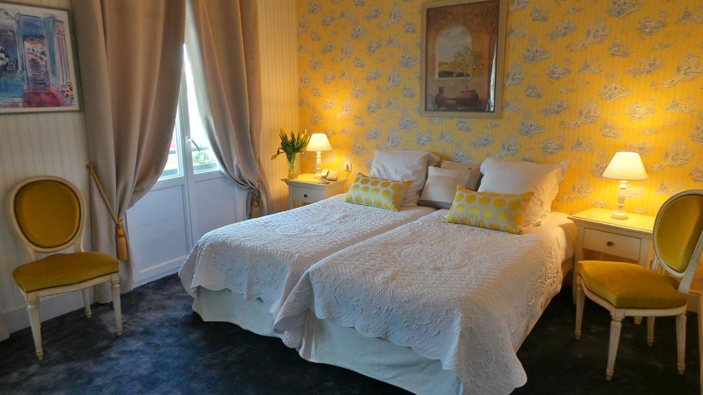 Hotel Relais Du Postillon อองทีบส์ ห้อง รูปภาพ